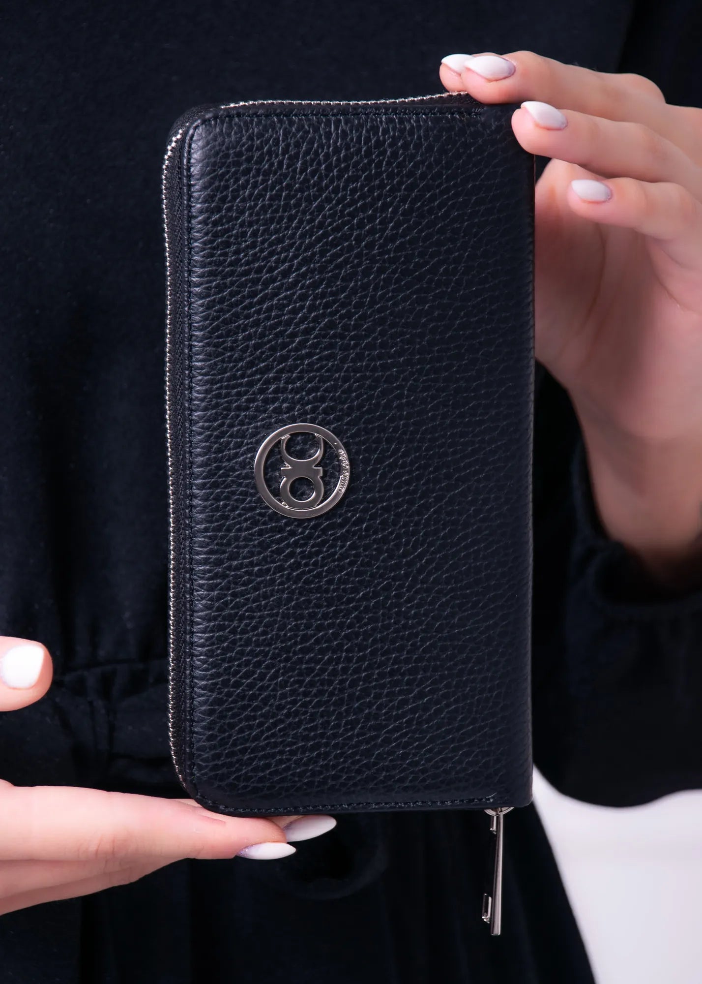 annie claire damska kozena penazenka amara cierna slovenske penazenky