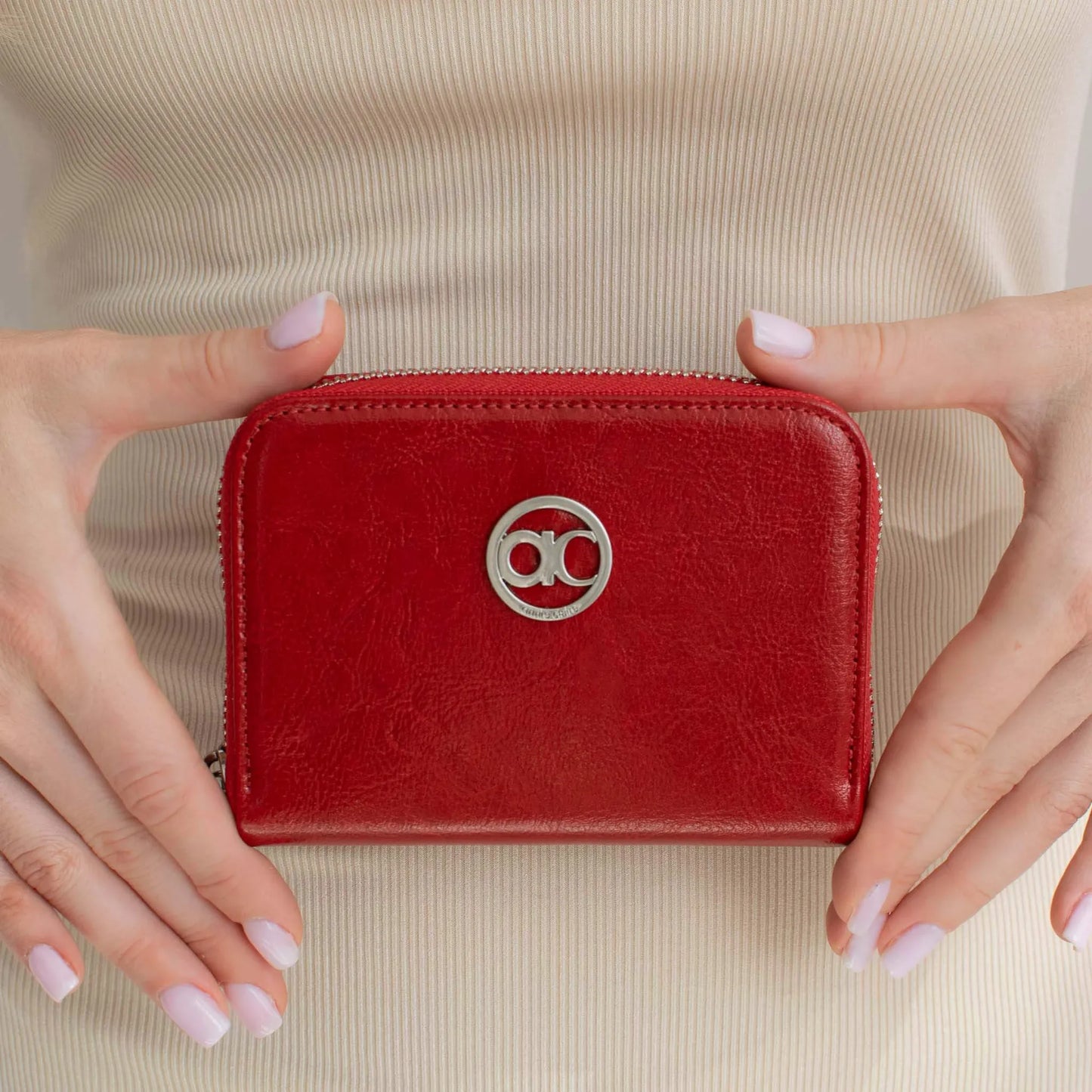 annie claire damska kozena penazenka alexa cervena slovenske penazenky